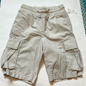 NWT Gap Cargo khaki Shorts